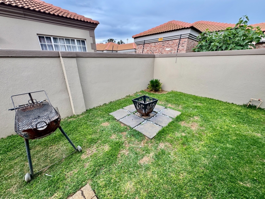 3 Bedroom Property for Sale in Baillie Park North West